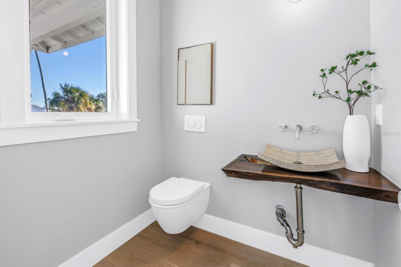 3752 Arkansas Avenue Ne, Saint Petersburg, FL 33703 Photo