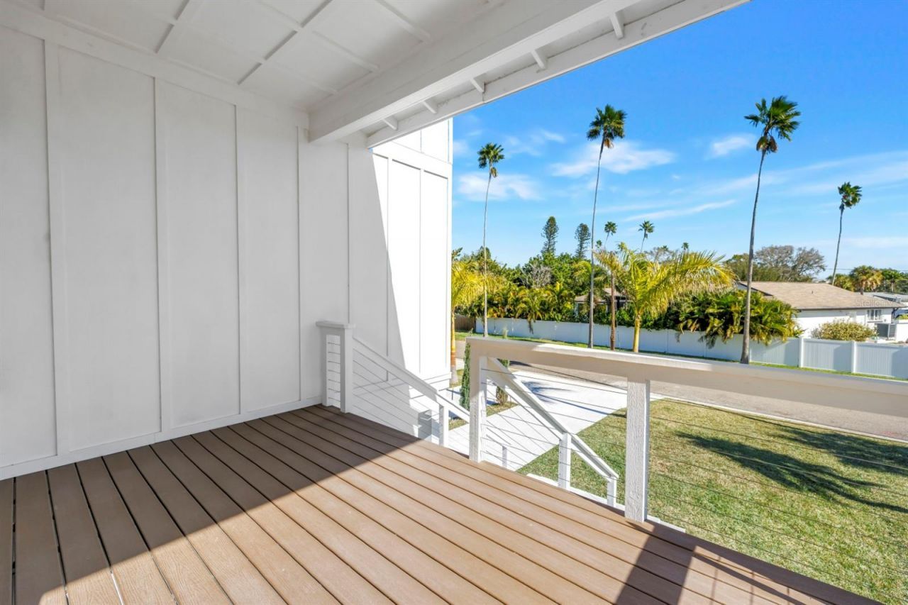 3752 Arkansas Avenue Ne, Saint Petersburg, FL 33703 Photo