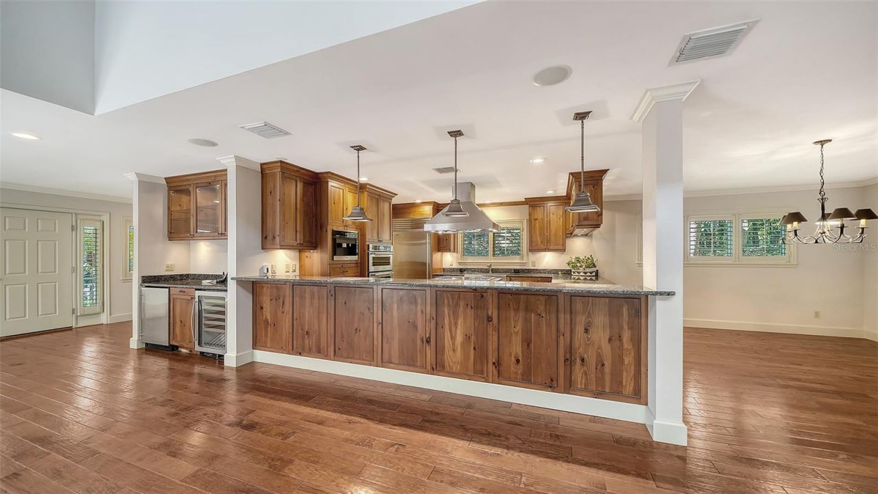 1695 Hyde Park Street, Sarasota, FL 34239 Photo