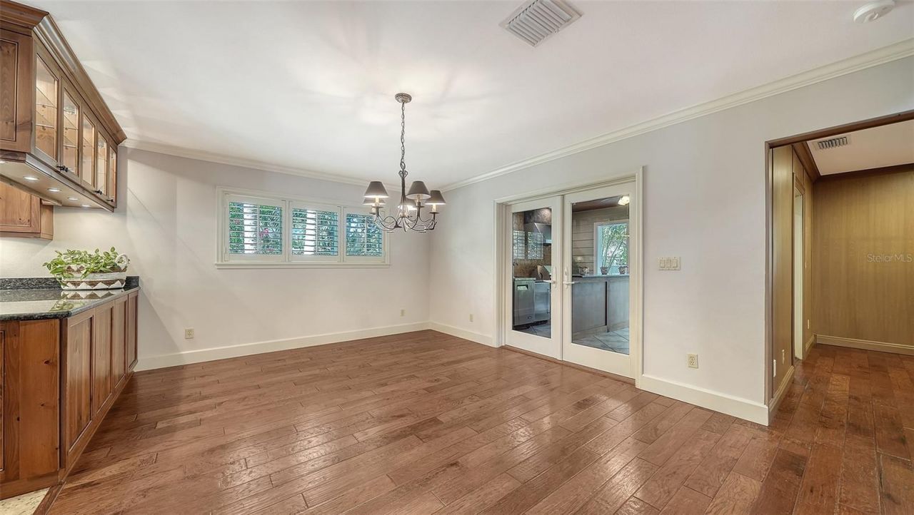 1695 Hyde Park Street, Sarasota, FL 34239 Photo