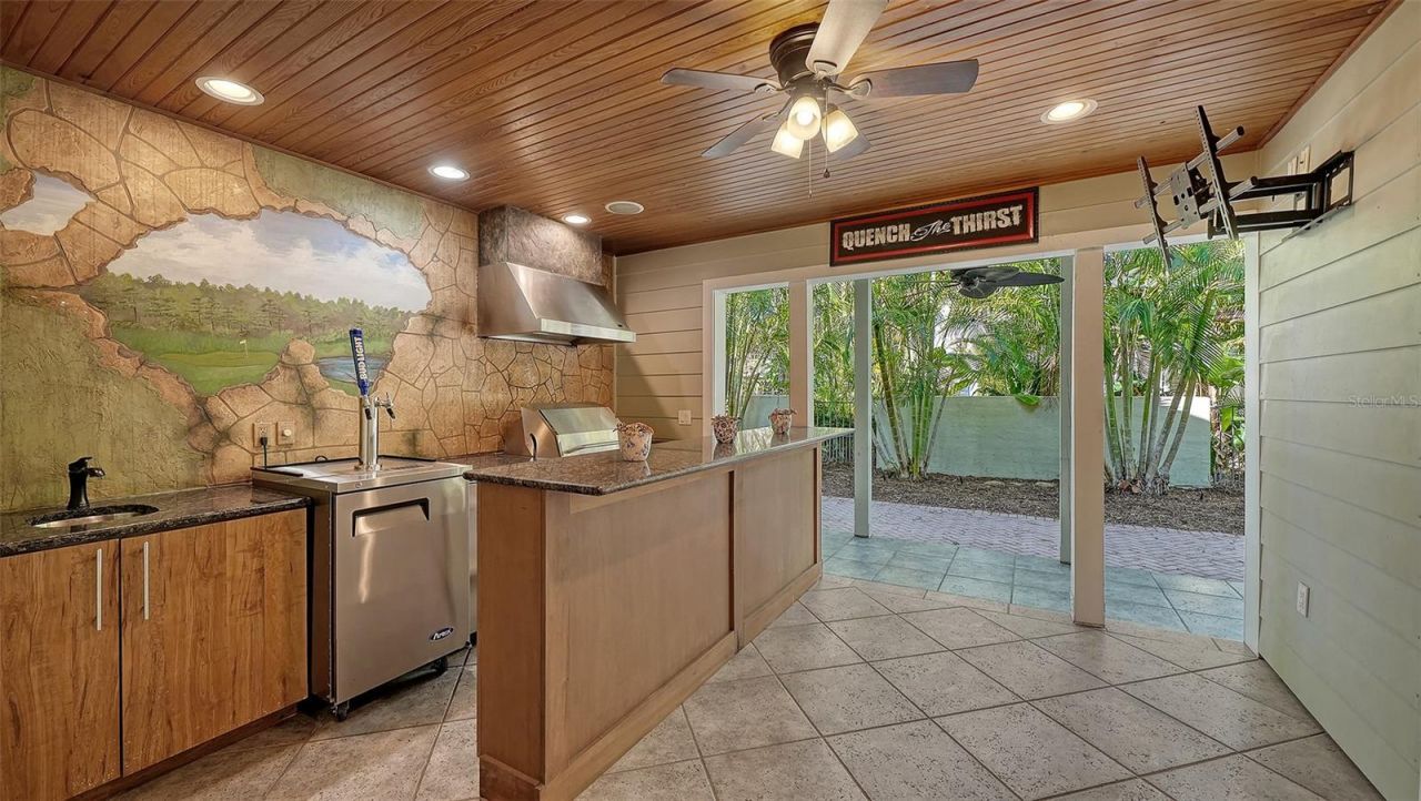 1695 Hyde Park Street, Sarasota, FL 34239 Photo