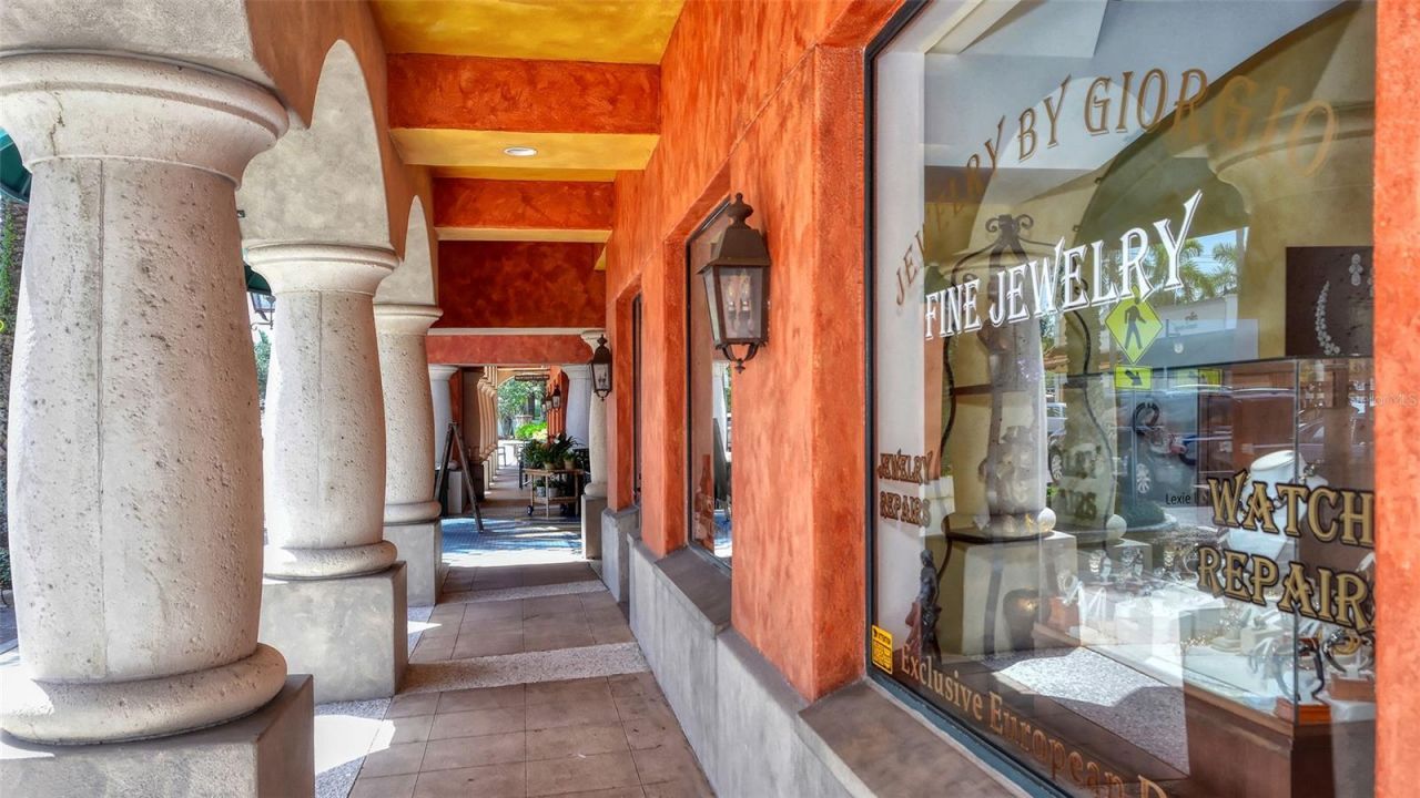 1695 Hyde Park Street, Sarasota, FL 34239 Photo