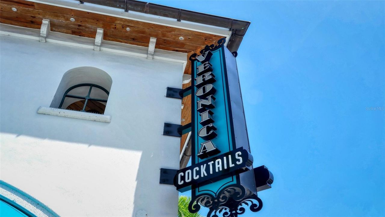 1695 Hyde Park Street, Sarasota, FL 34239 Photo