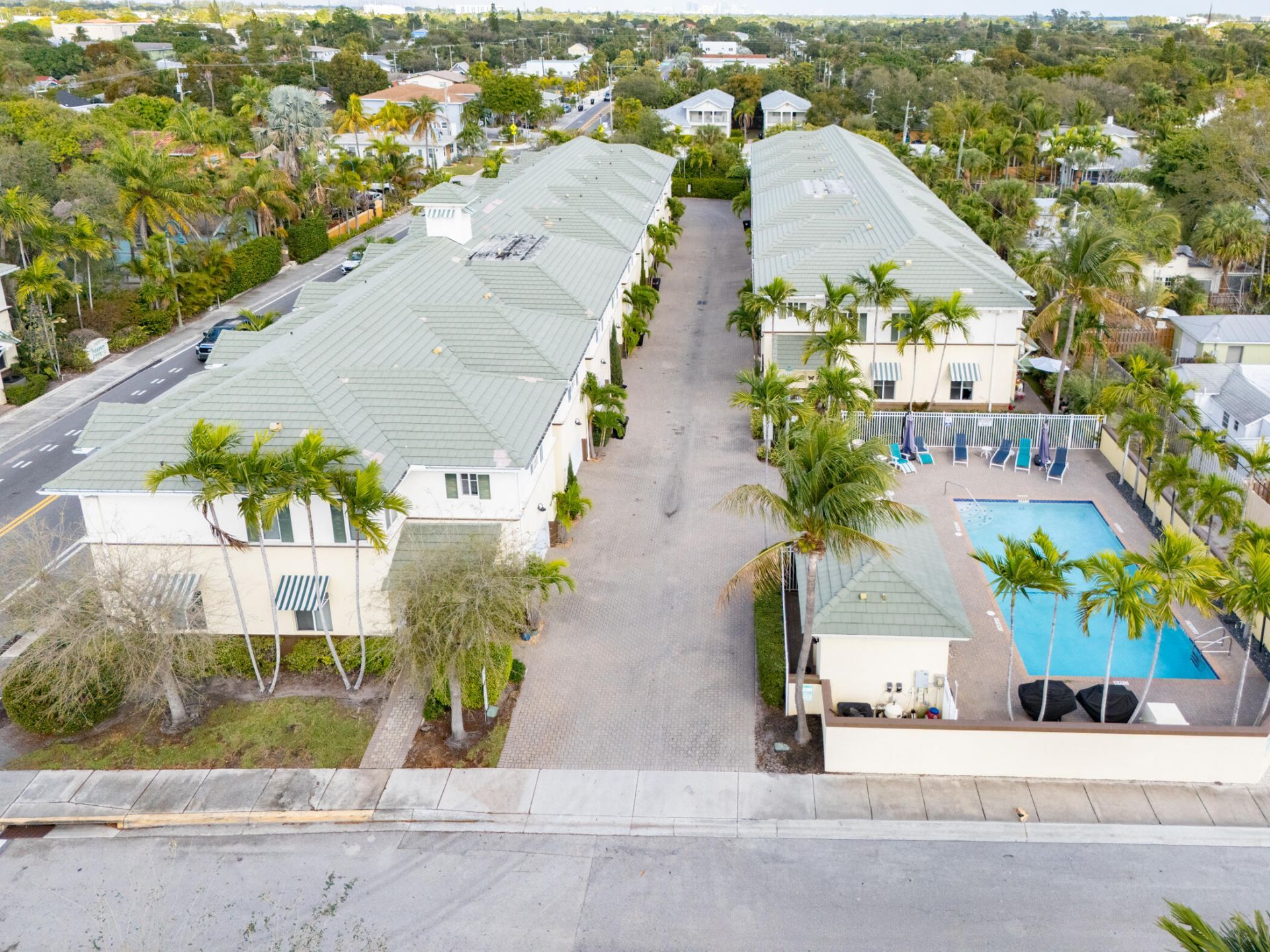 518 N Federal Highway, Unit 8, Lake Worth Beach, FL 33460 Photo