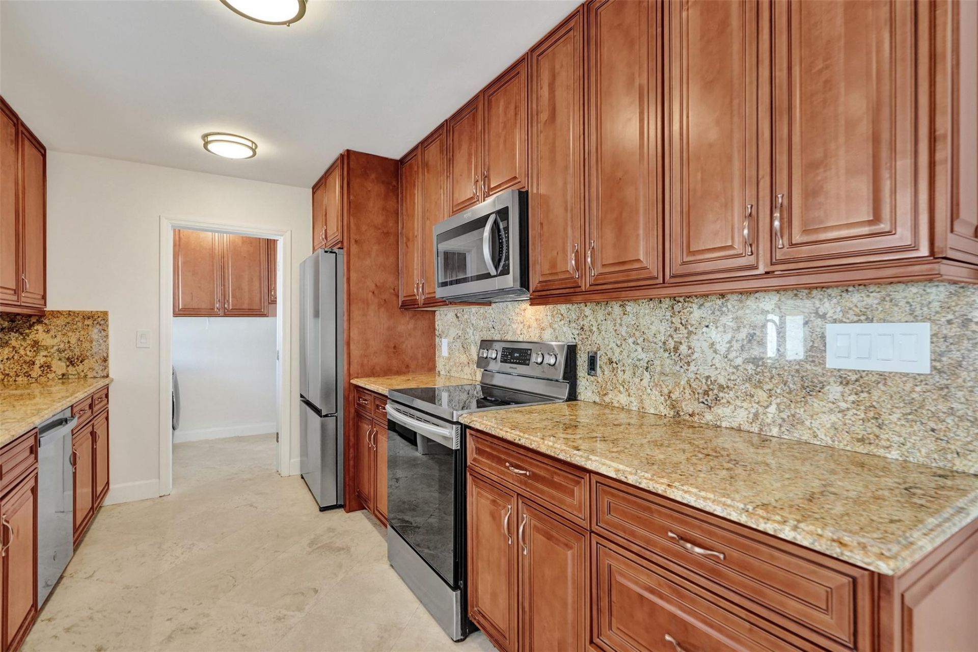 2011 NE 34th Street, Lighthouse Point, FL 33064 Photo