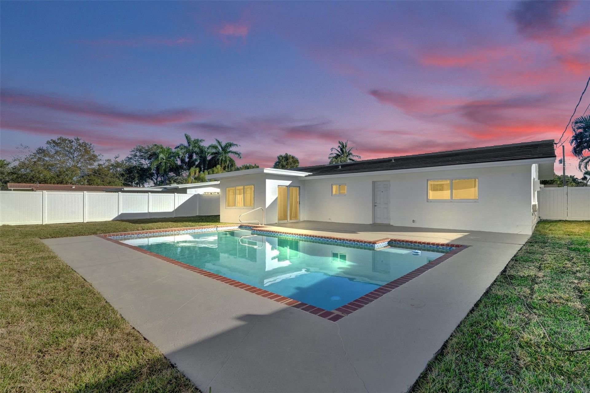 2011 NE 34th Street, Lighthouse Point, FL 33064 Photo