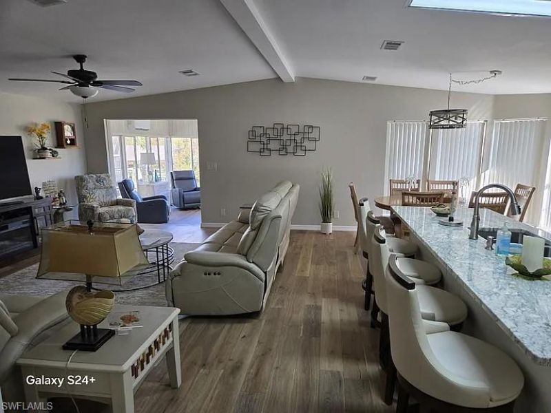 17611 Canal Cove Ct, Fort Myers Beach, FL 33931 Photo