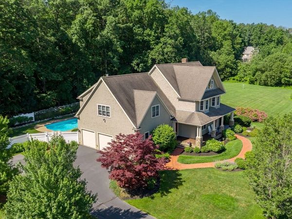 60 Summer Path Way, Pembroke, MA 02359