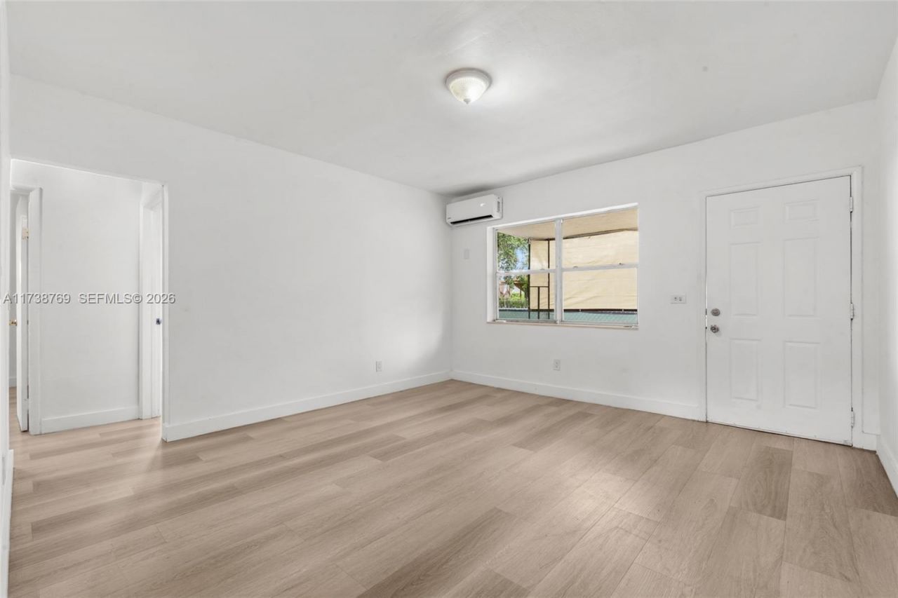 4853 NW 15th Ave, Unit 4853, Miami, FL 33142 Photo