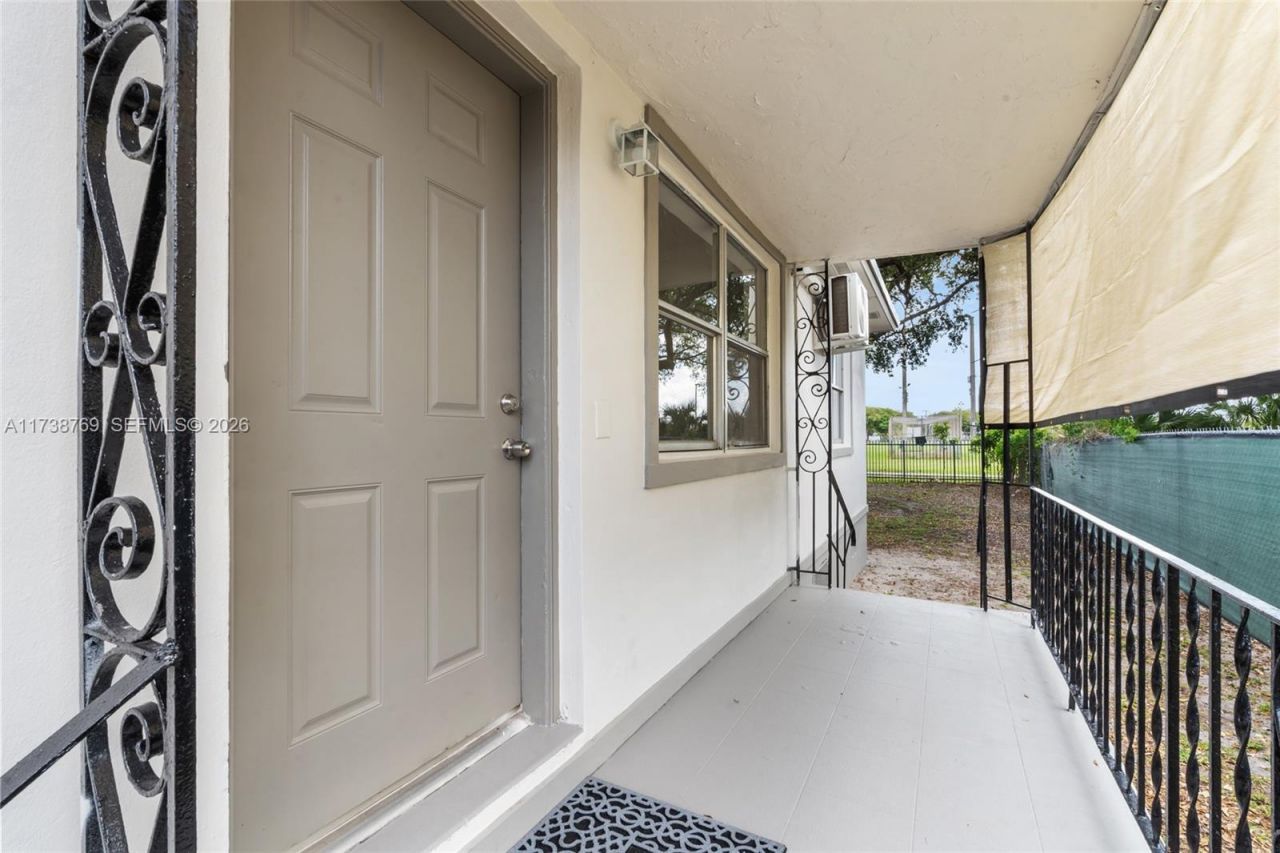 4853 NW 15th Ave, Unit 4853, Miami, FL 33142 Photo