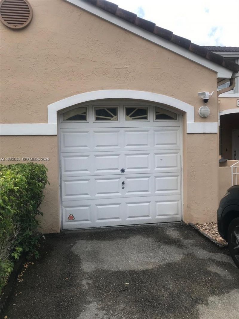 14621 Balgowan Rd, Unit 102-3, Miami Lakes, FL 33016 Photo