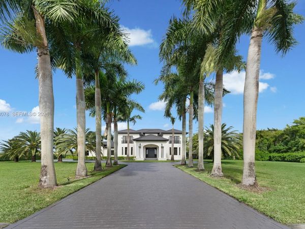 17805 SW 158th St, Miami, FL 33187