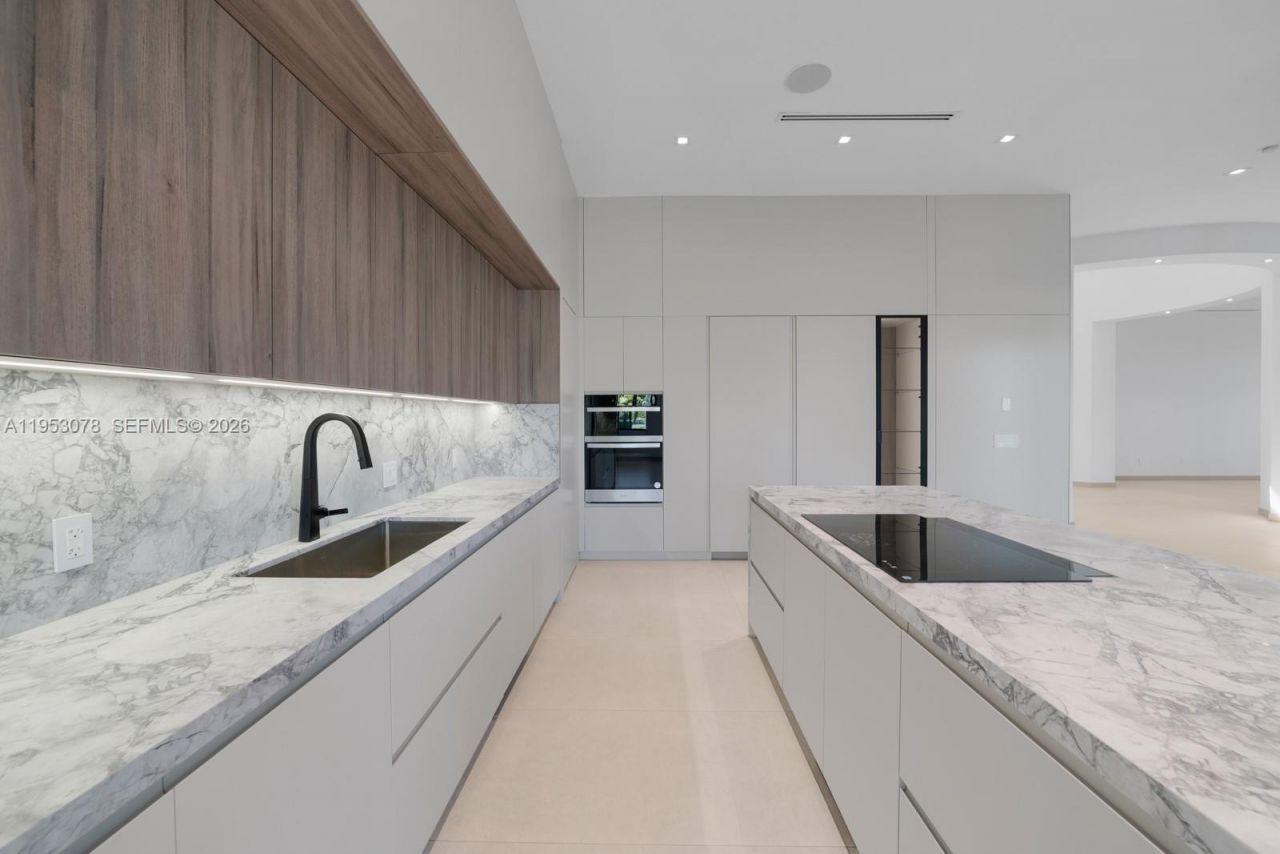 17805 SW 158th St, Miami, FL 33187 Photo