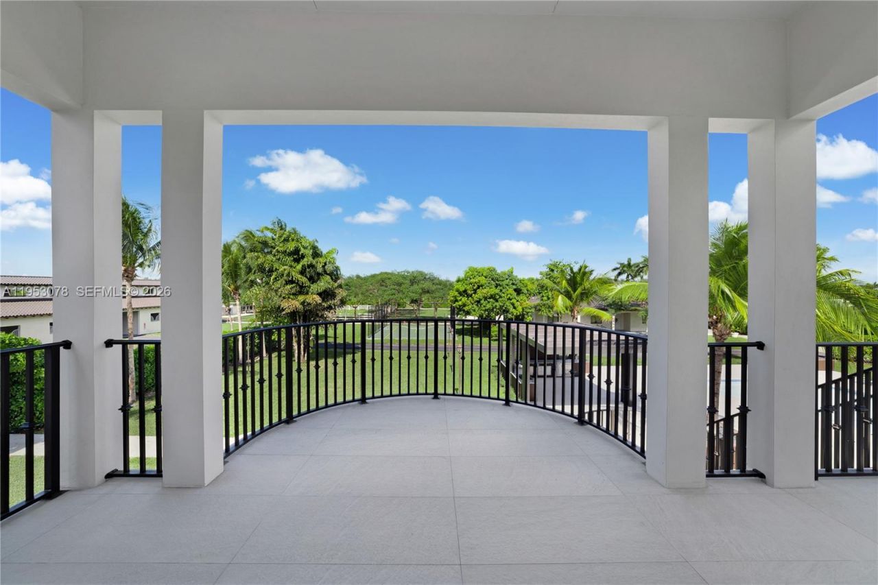 17805 SW 158th St, Miami, FL 33187 Photo