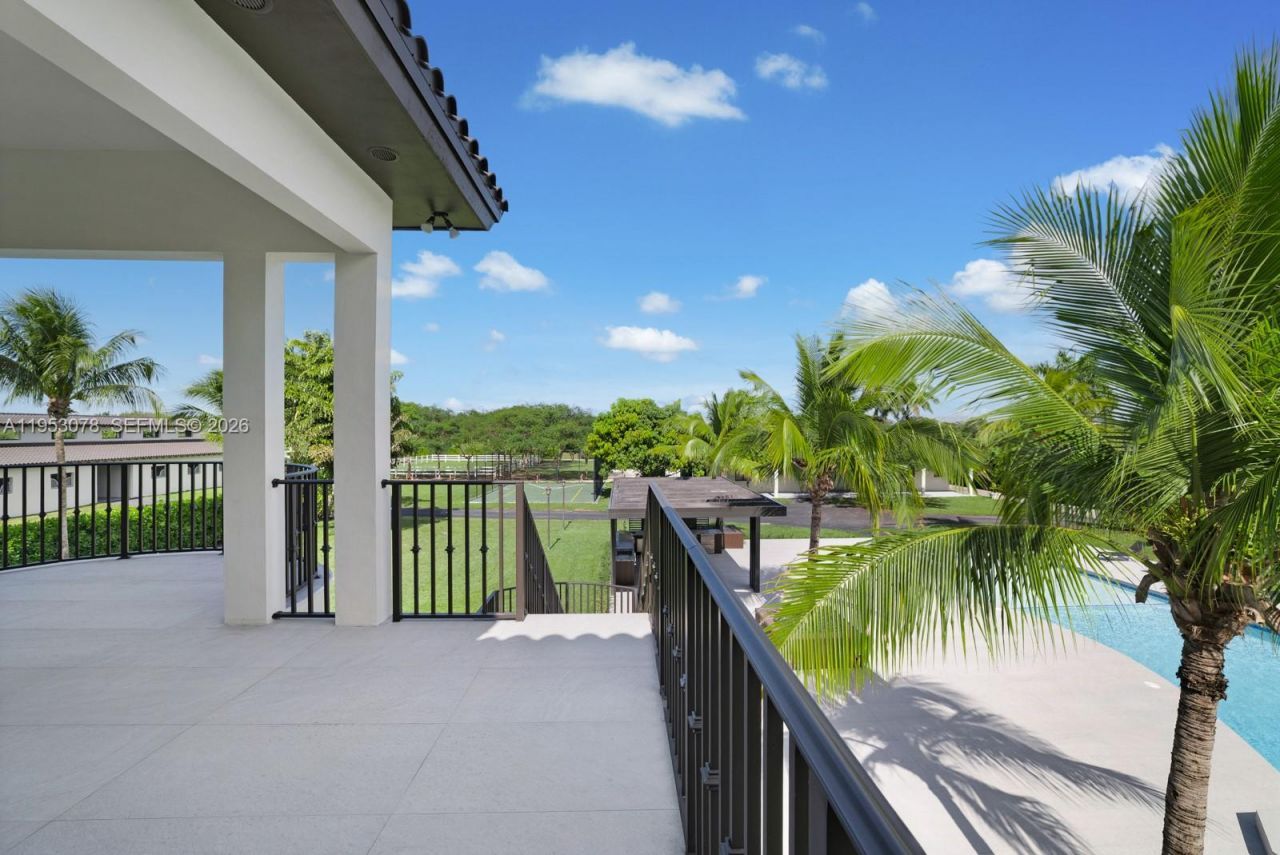 17805 SW 158th St, Miami, FL 33187 Photo