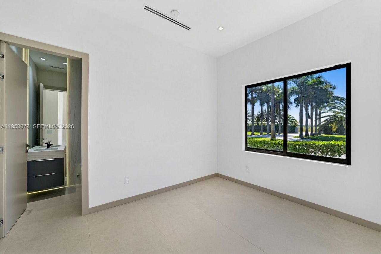 17805 SW 158th St, Miami, FL 33187 Photo