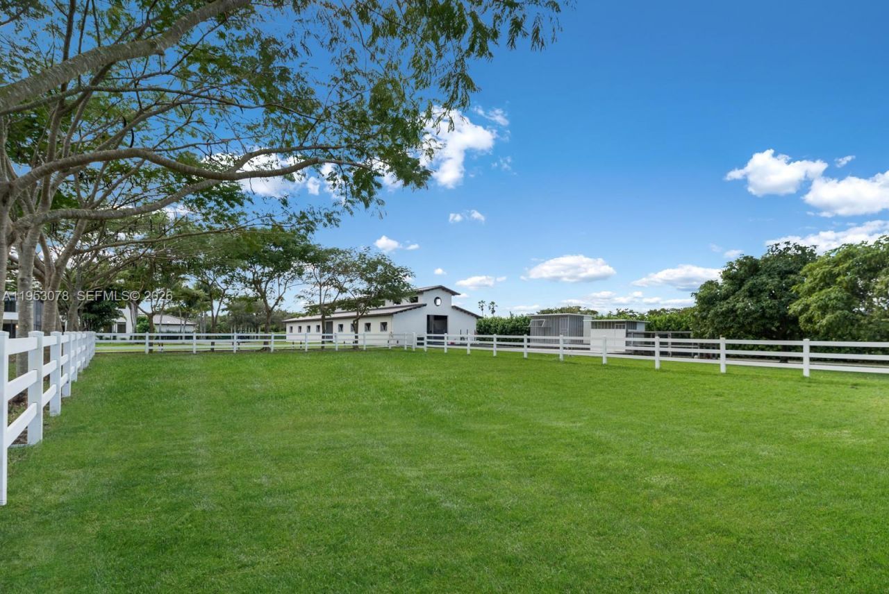 17805 SW 158th St, Miami, FL 33187 Photo