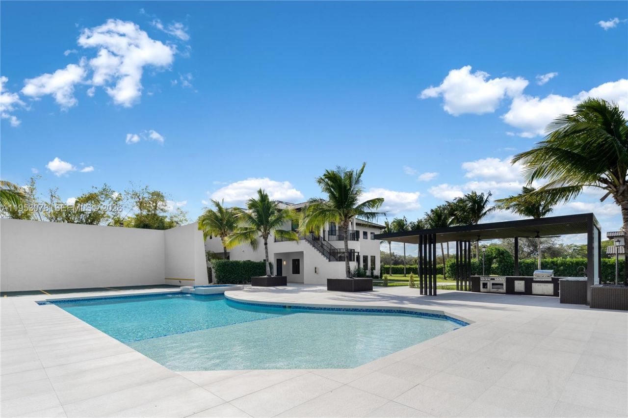 17805 SW 158th St, Miami, FL 33187 Photo