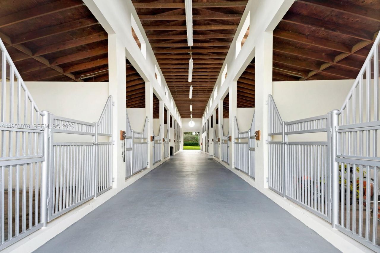 17805 SW 158th St, Miami, FL 33187 Photo