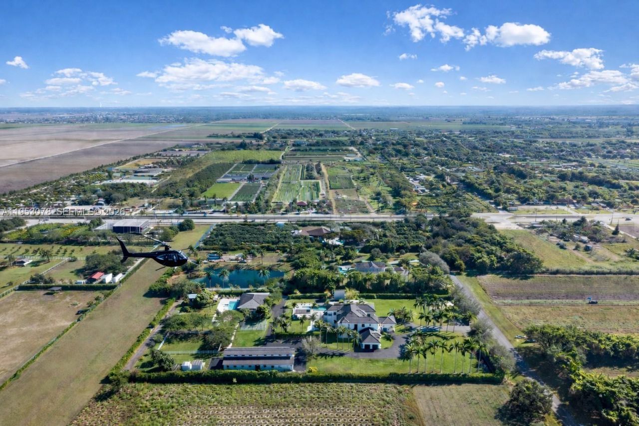 17805 SW 158th St, Miami, FL 33187 Photo