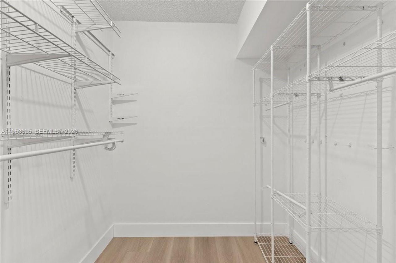 181 Wimbledon Lake Dr , Unit 181, Plantation, FL 33324 Photo