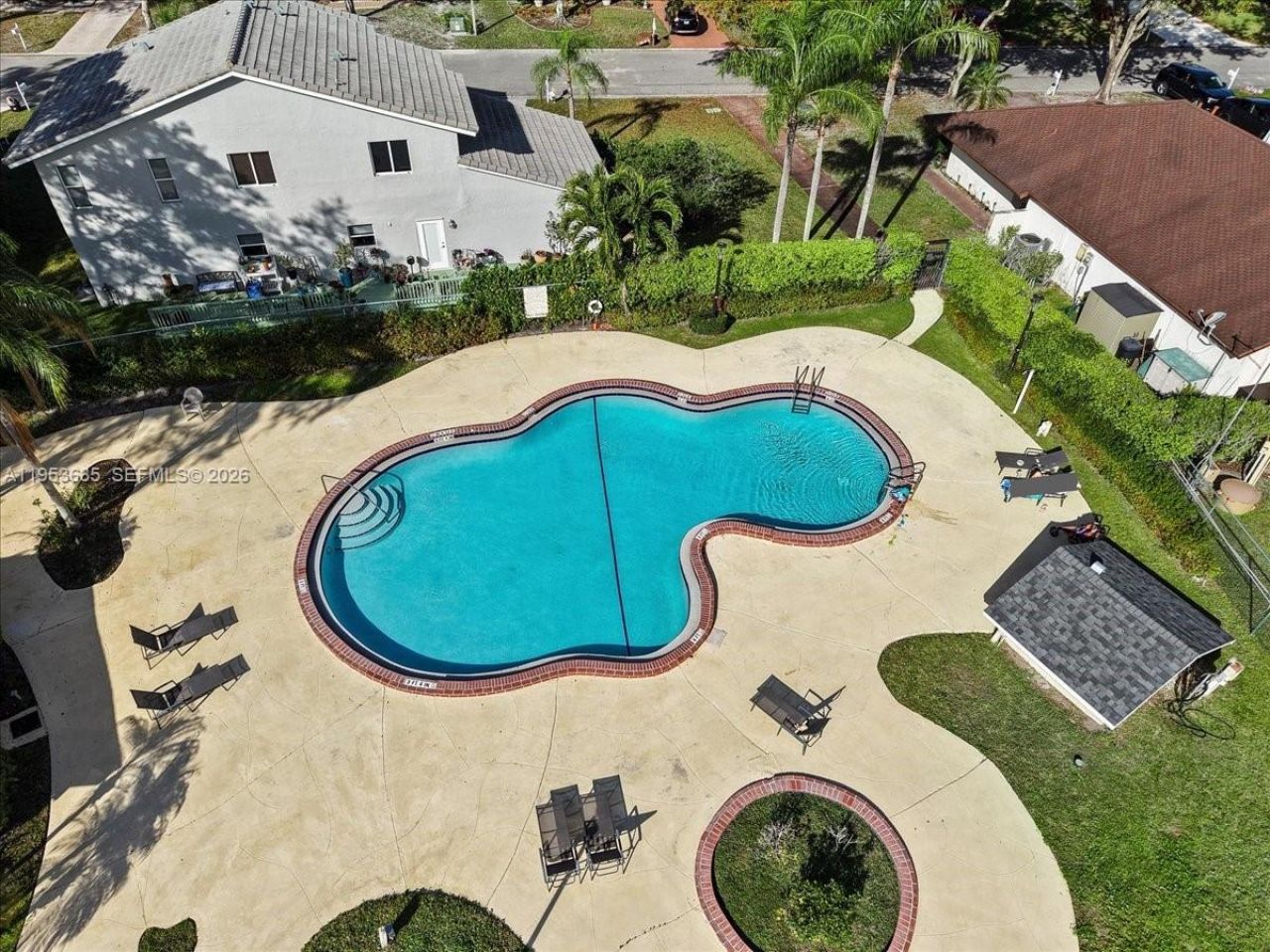 181 Wimbledon Lake Dr , Unit 181, Plantation, FL 33324 Photo