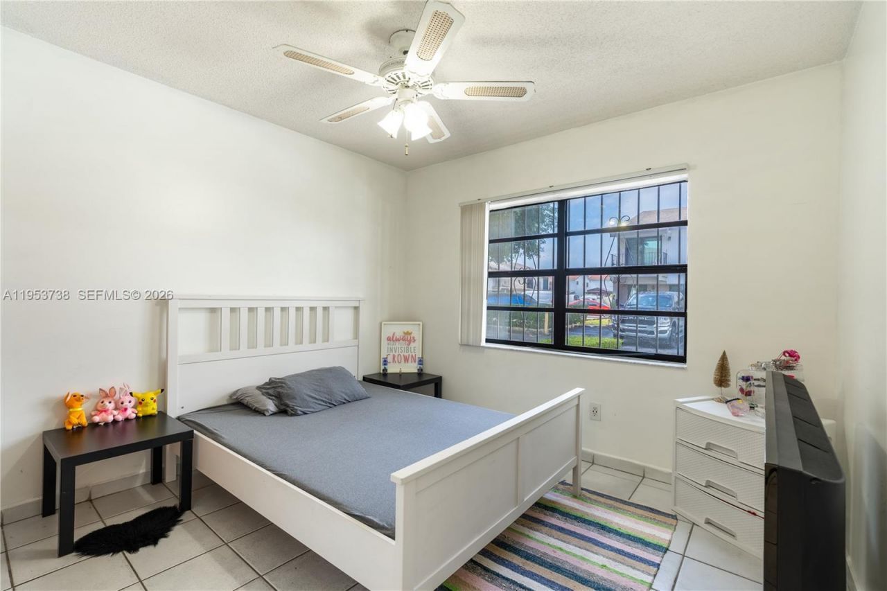 5334 W 24th Ave , Unit 131, Hialeah, FL 33016 Photo