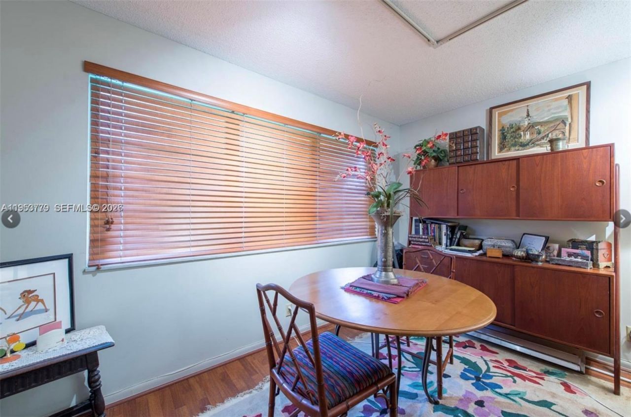 2200 Park Ln, Unit 105, Hollywood, FL 33021 Photo