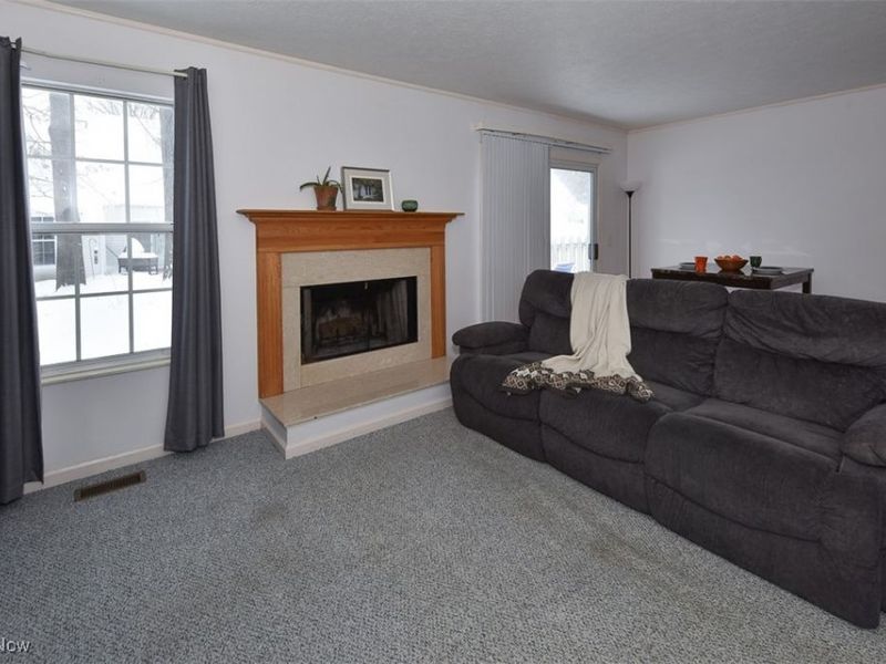 3376 Hunter Parkway, Unit 26, Cuyahoga Falls, OH 44223 Photo 16