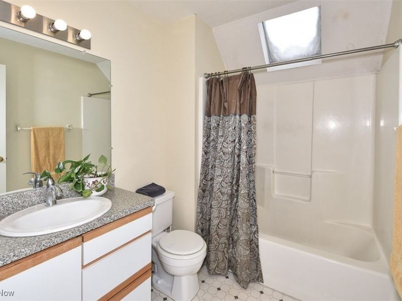 3376 Hunter Parkway, Unit 26, Cuyahoga Falls, OH 44223 Photo 23