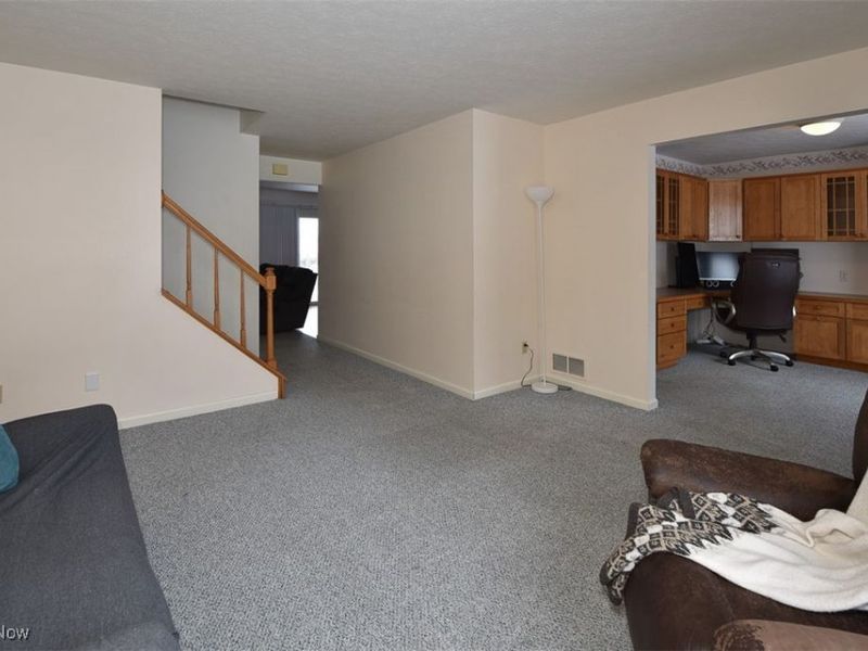3376 Hunter Parkway, Unit 26, Cuyahoga Falls, OH 44223 Photo 5