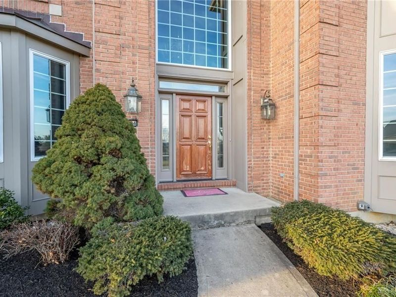 974 Arnold Palmer Drive, Miami Township, OH 45140 Photo 4