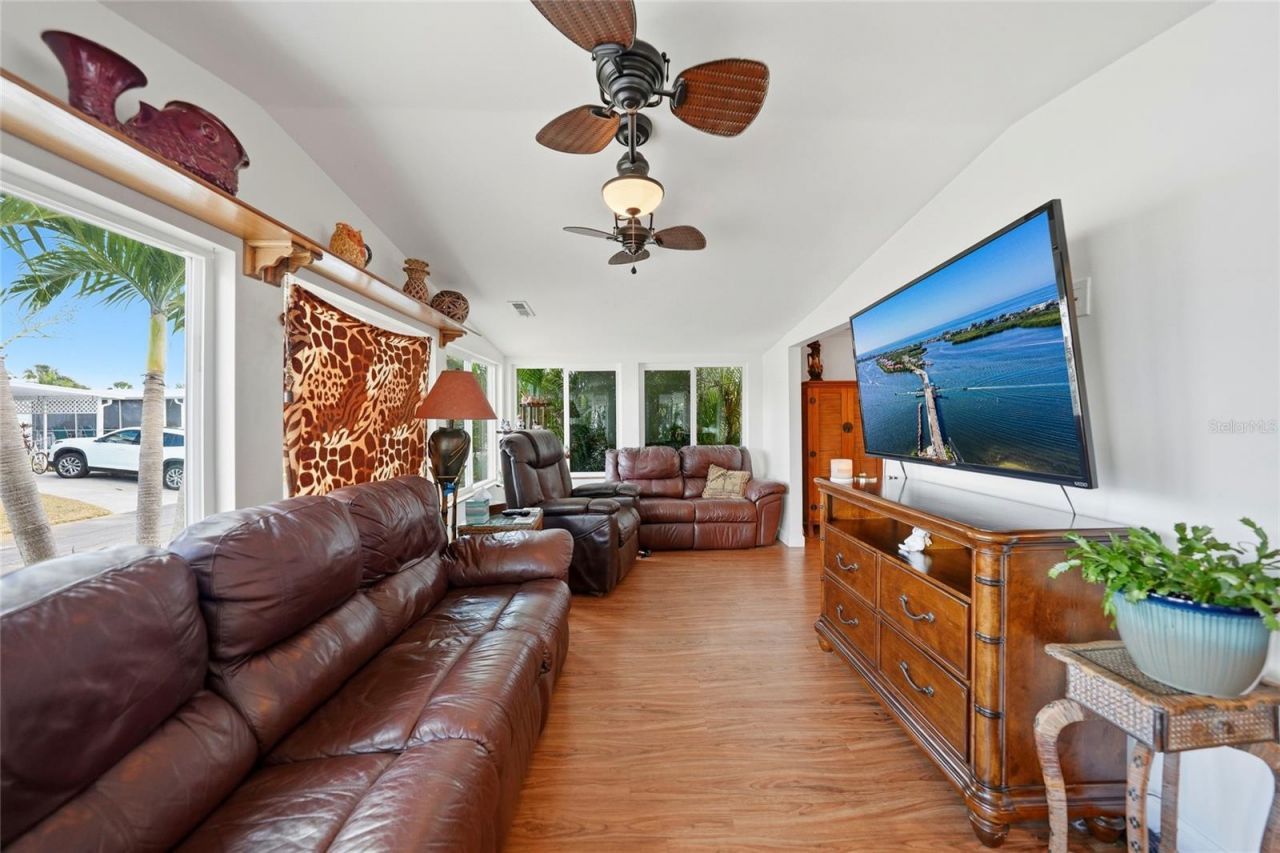 19 Del Prado Drive, Englewood, FL 34223 Photo