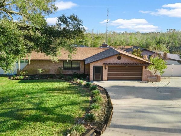 5411 MAGNOLIA RIDGE ROAD, FRUITLAND PARK, FL 34731