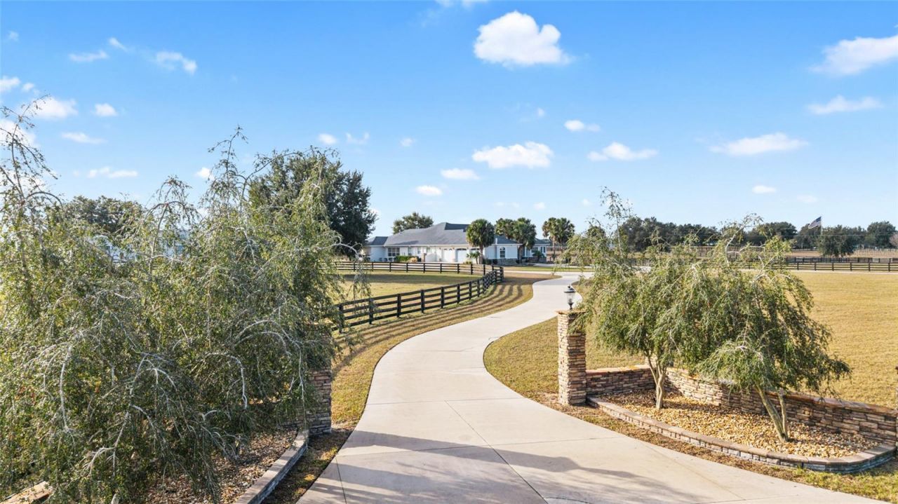 2655 NW 102nd Boulevard, Wildwood, FL 34785 Photo