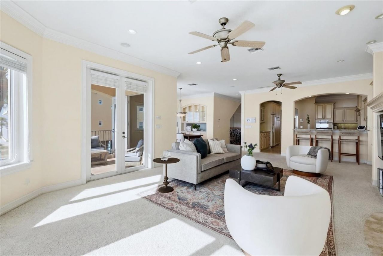 13423 Gulf Lane, Madeira Beach, FL 33708 Photo