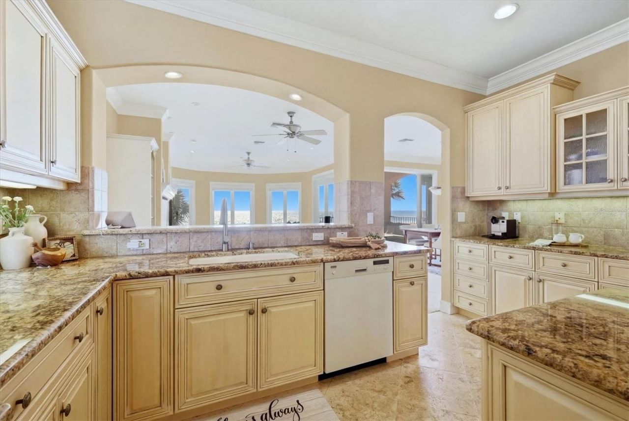 13423 Gulf Lane, Madeira Beach, FL 33708 Photo