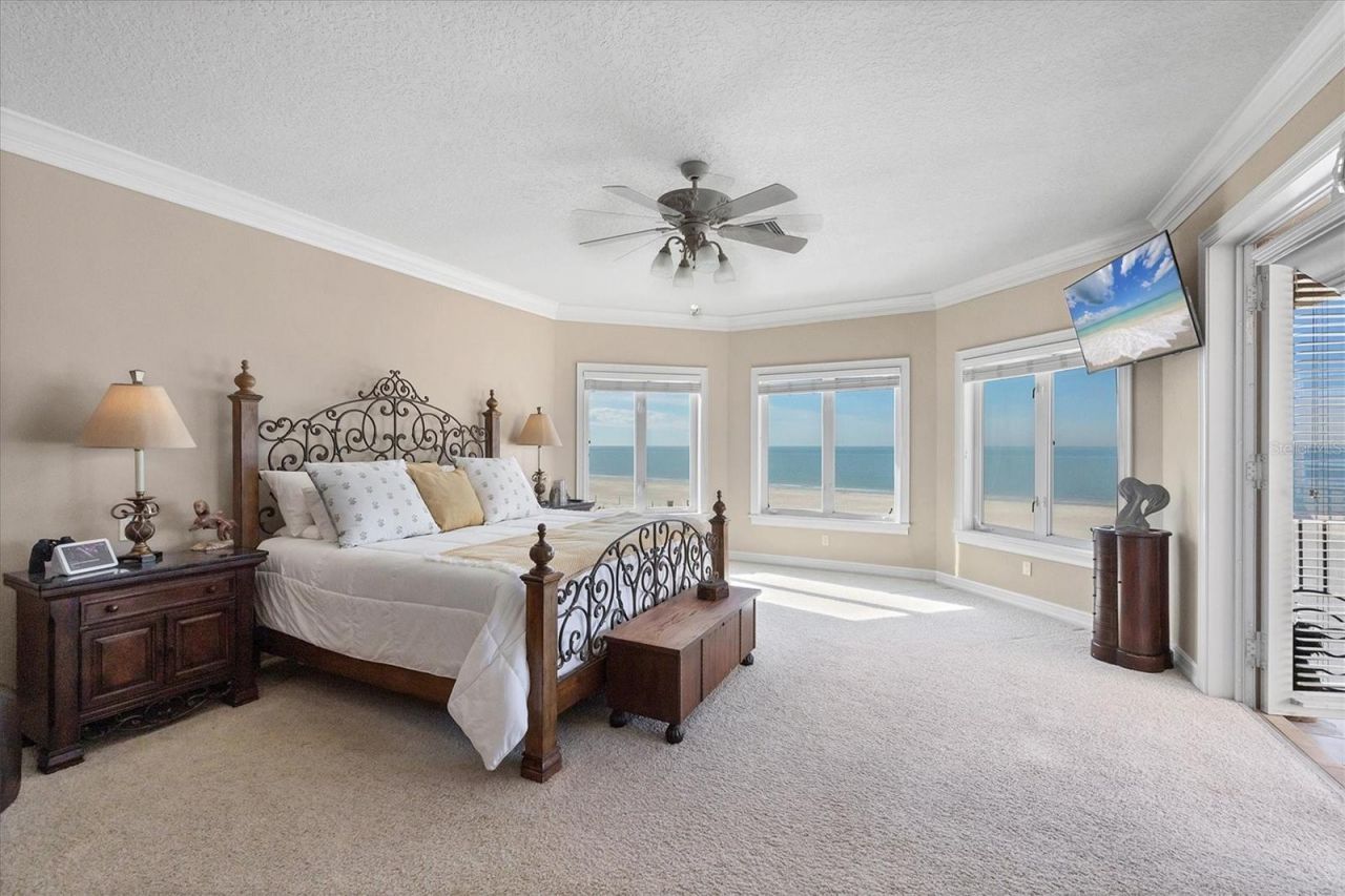 13423 Gulf Lane, Madeira Beach, FL 33708 Photo