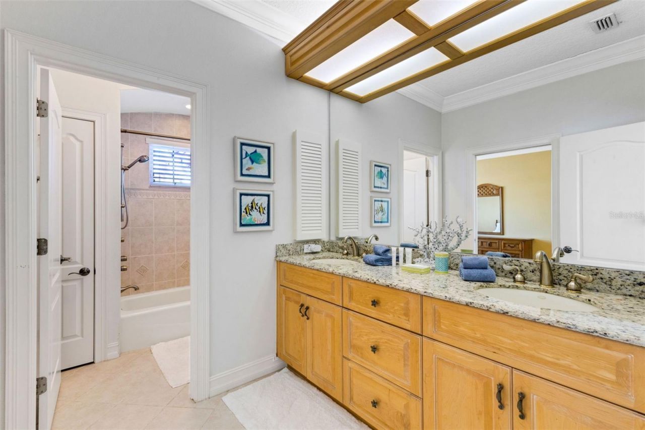 13423 Gulf Lane, Madeira Beach, FL 33708 Photo