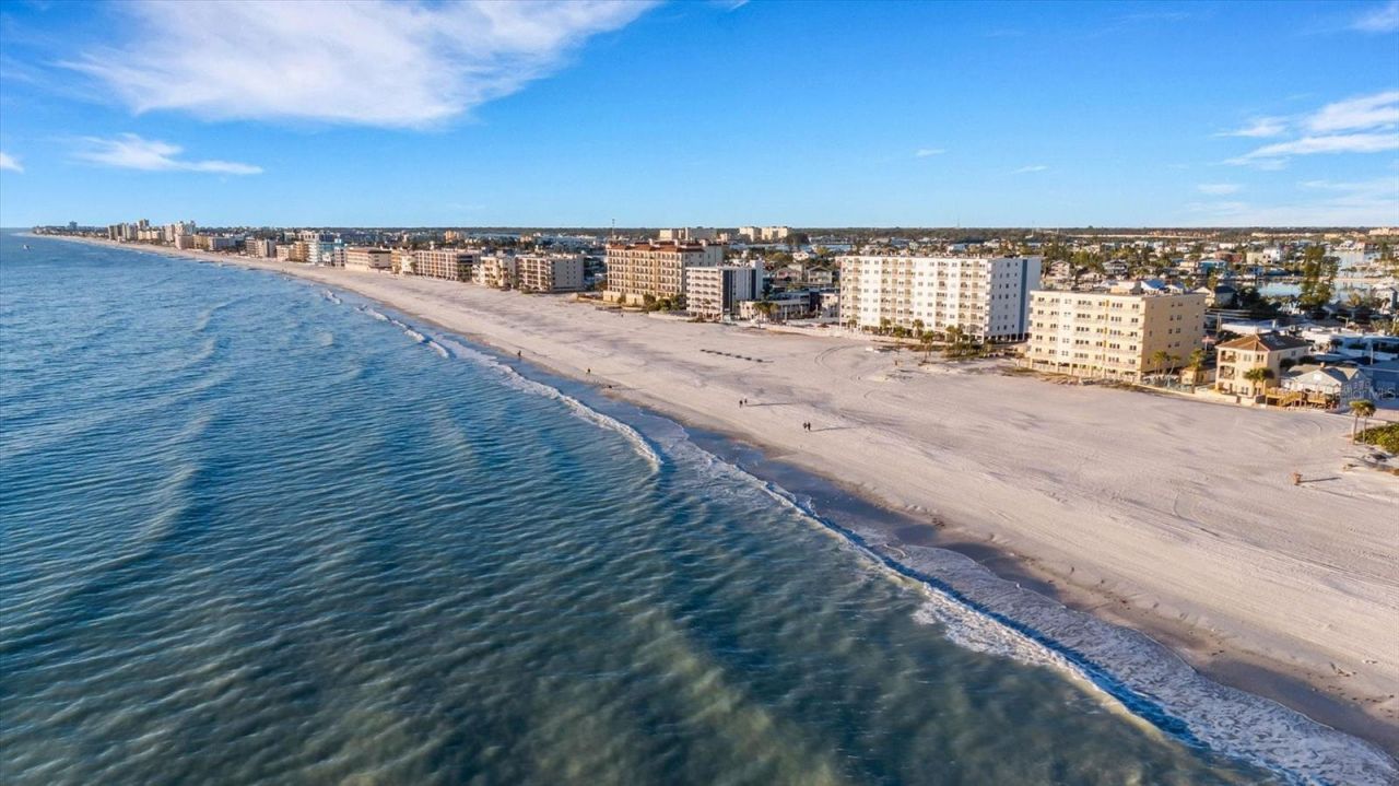 13423 Gulf Lane, Madeira Beach, FL 33708 Photo