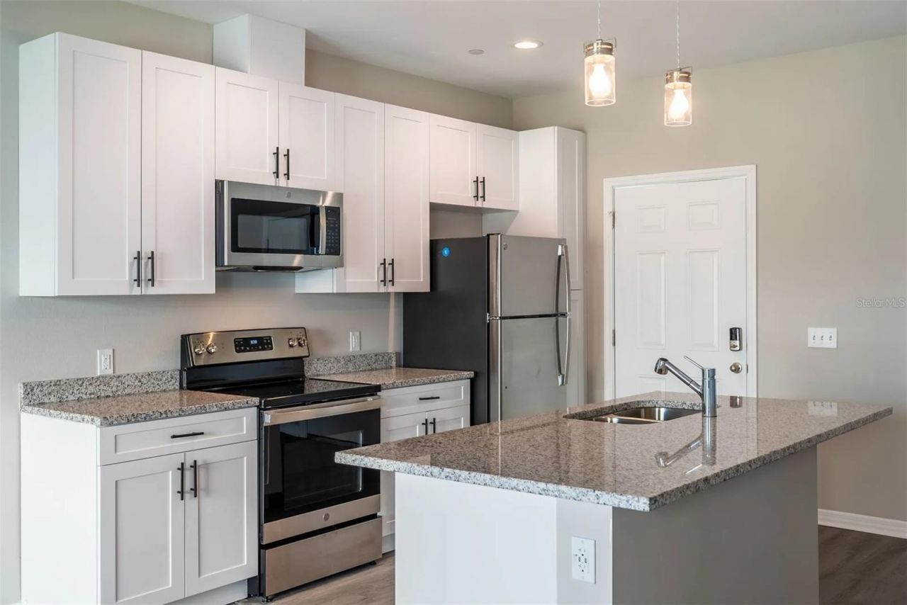 3301 Whitney Road, Unit 2102, 2104, Clearwater, FL 33760 Photo