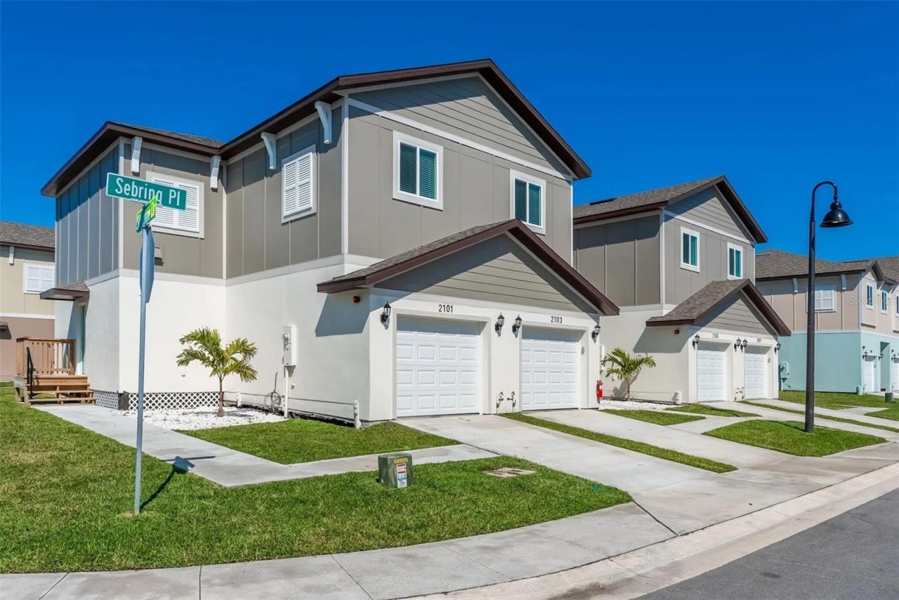 3301 Whitney Road, Unit 2102, 2104, Clearwater, FL 33760 Photo