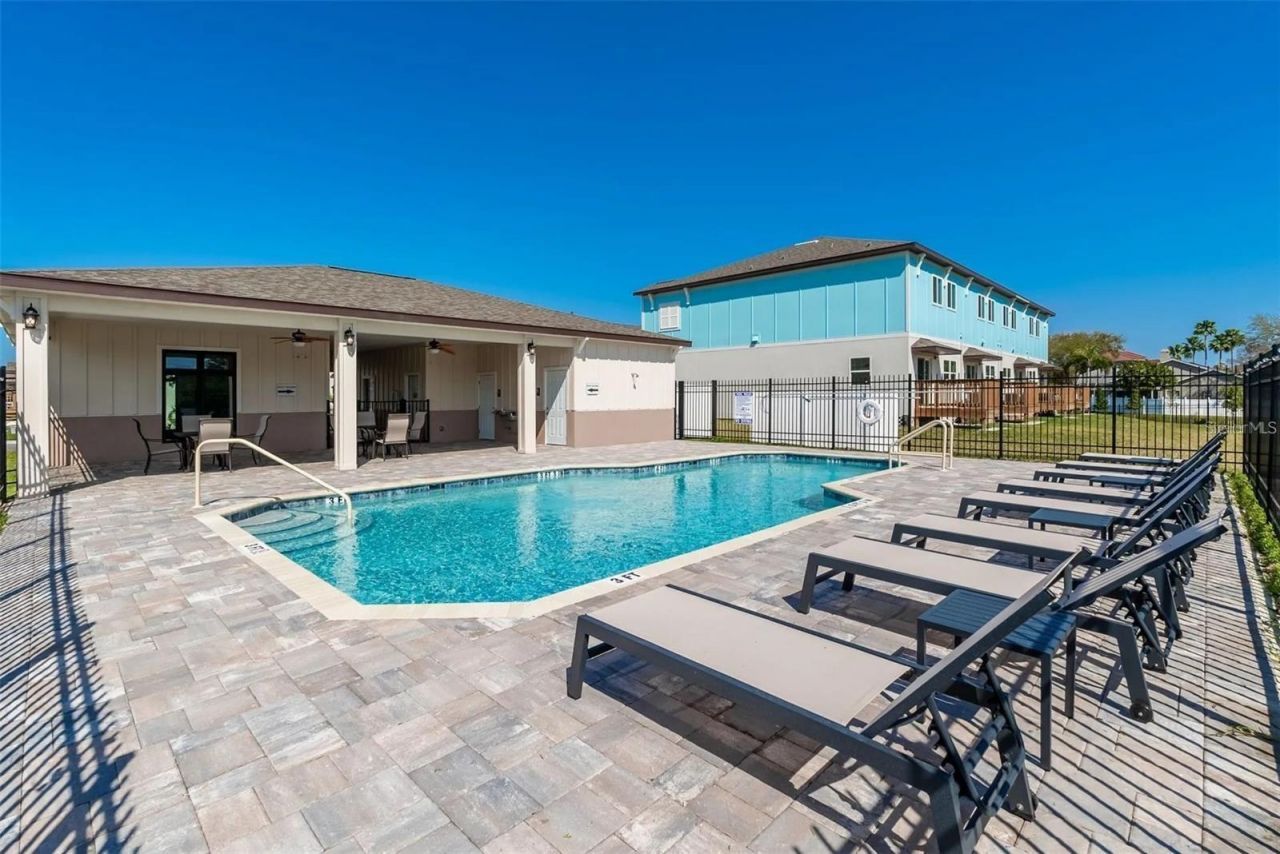 3301 Whitney Road, Unit 2102, 2104, Clearwater, FL 33760 Photo