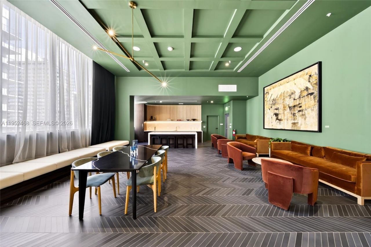 11 NE 6 St , Unit 3210, Miami, FL 33132 Photo