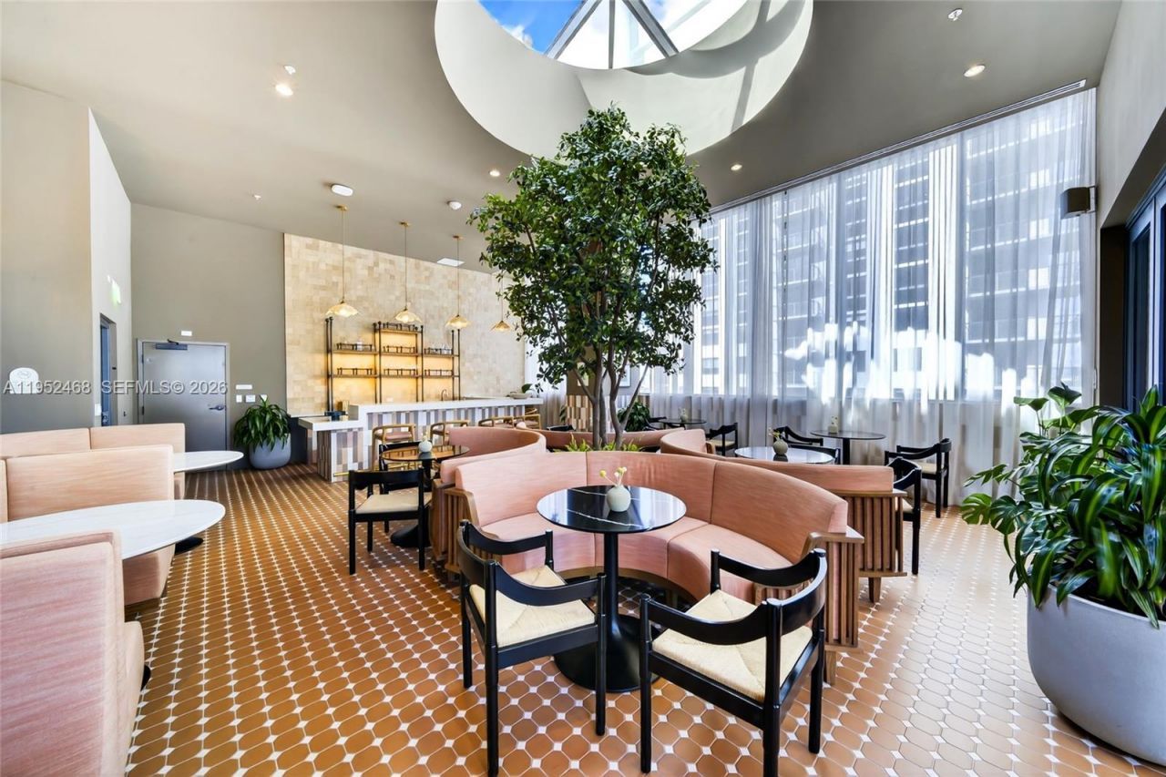 11 NE 6 St , Unit 3210, Miami, FL 33132 Photo