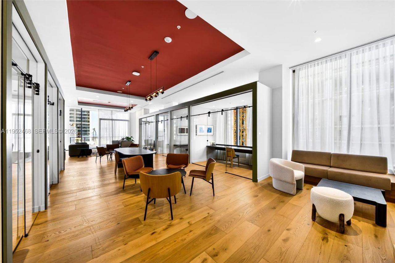 11 NE 6 St , Unit 3210, Miami, FL 33132 Photo