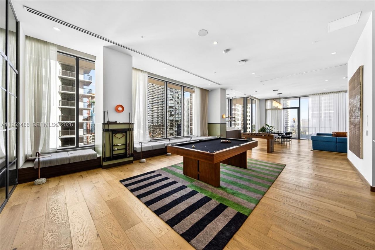 11 NE 6 St , Unit 3210, Miami, FL 33132 Photo