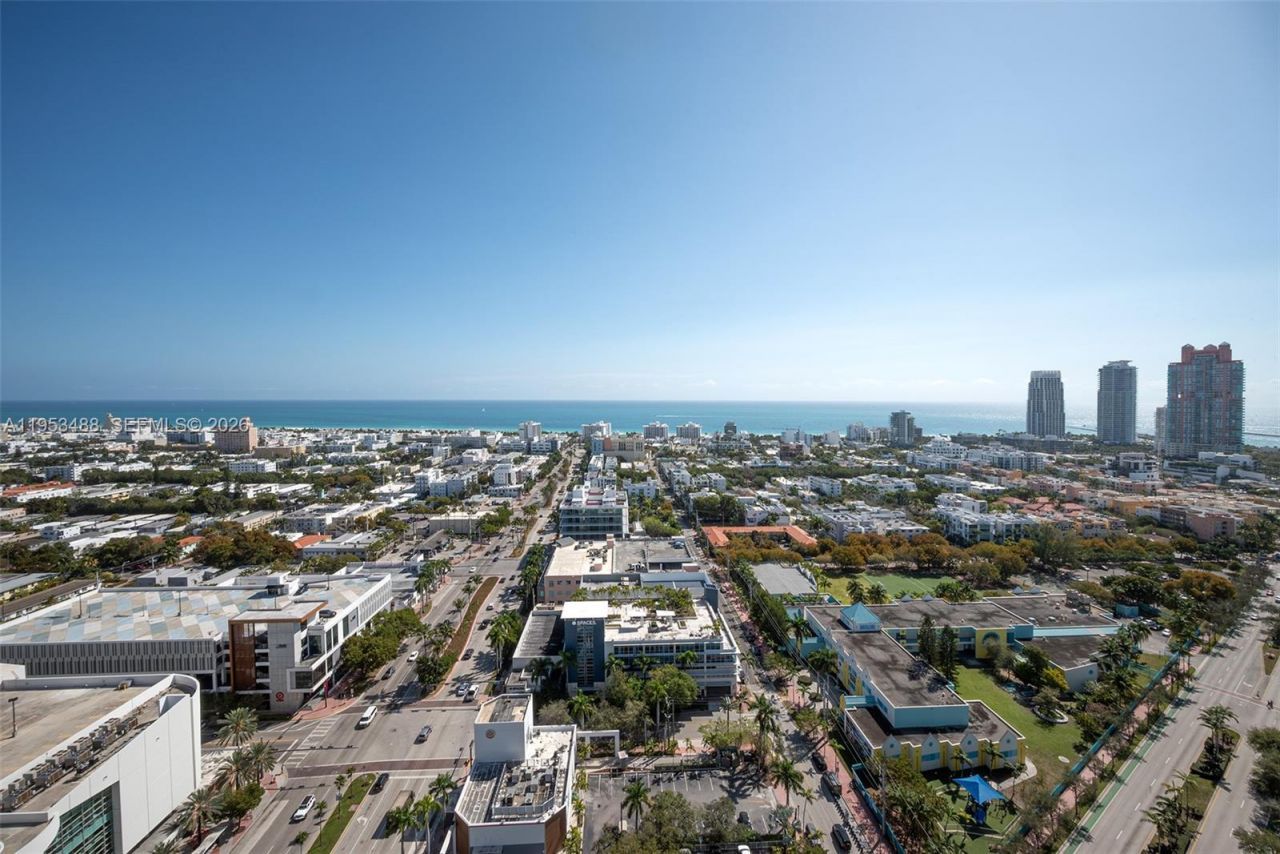 450 Alton Rd , Unit 2810, Miami Beach, FL 33139 Photo