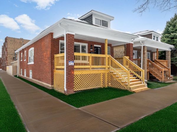 6101 S Maplewood Avenue, Chicago, IL 60629