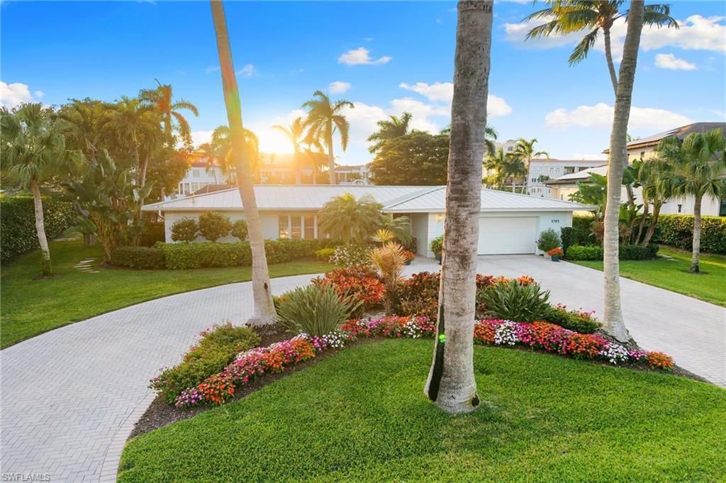 1795 Hurricane Harbor Ln, Naples, FL 34102 Photo